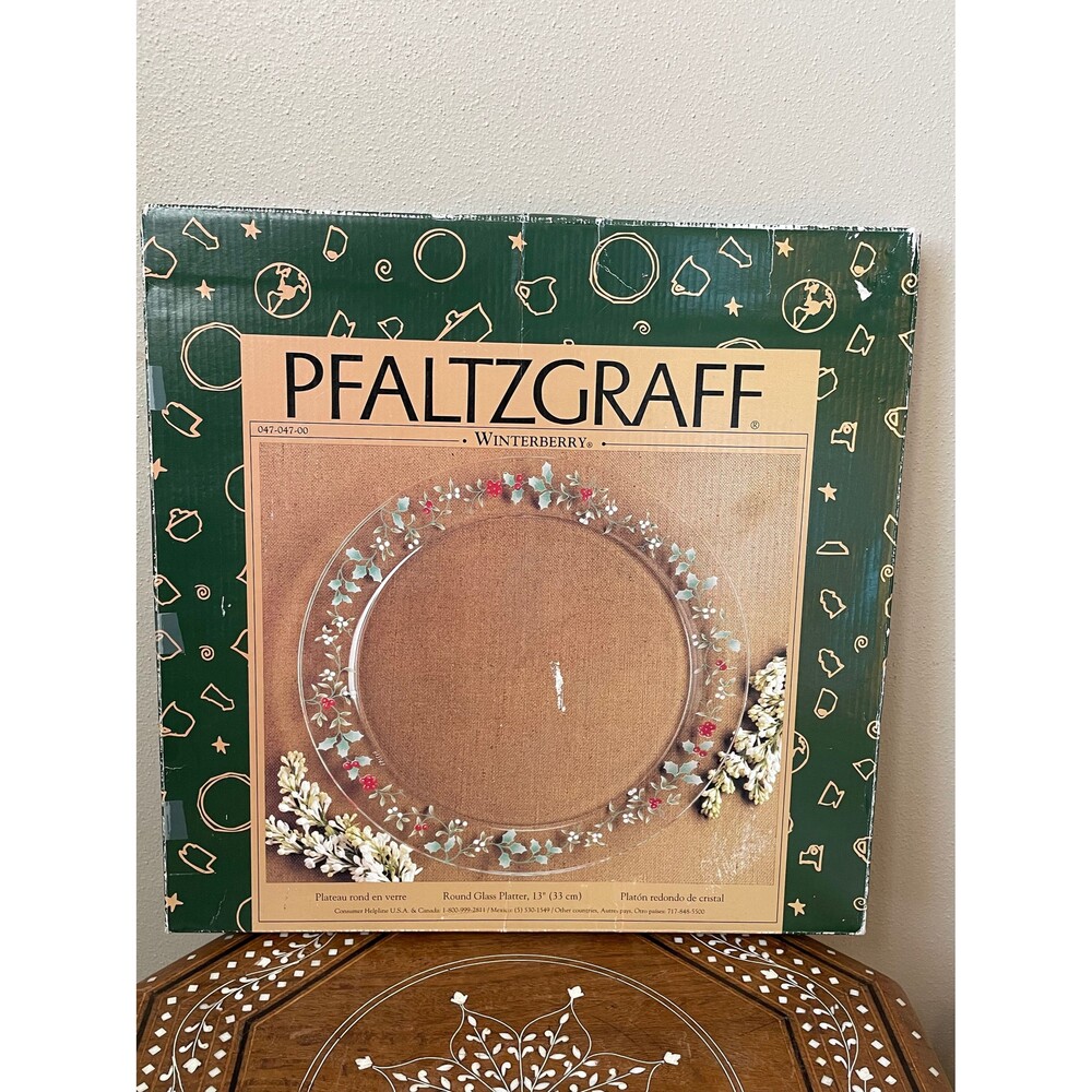 Vintage Pfaltzgraff Winterberry 13” Round Glass Platter 1998